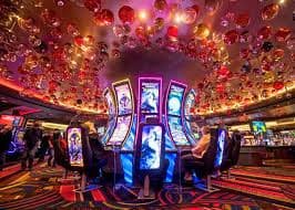 Tampilan meja Teen Patti live-dealer Tampilan meja Teen Patti live-dealer